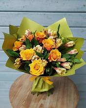 Букет цветов из:  Альстромерии и Розы в Захарково