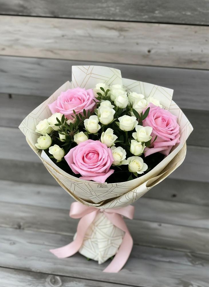 Букет цветов из: Розы в Захарково