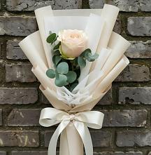 Букет цветов из:  Розы в Захарково