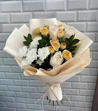 Букет цветов из:  Розы и Хризантемы в Захарково