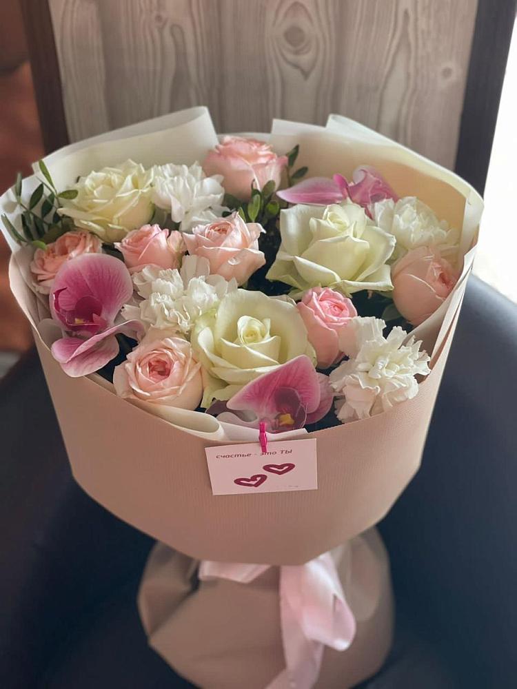 Букет цветов из: Орхидеи, Розы и Гвоздики в Захарково