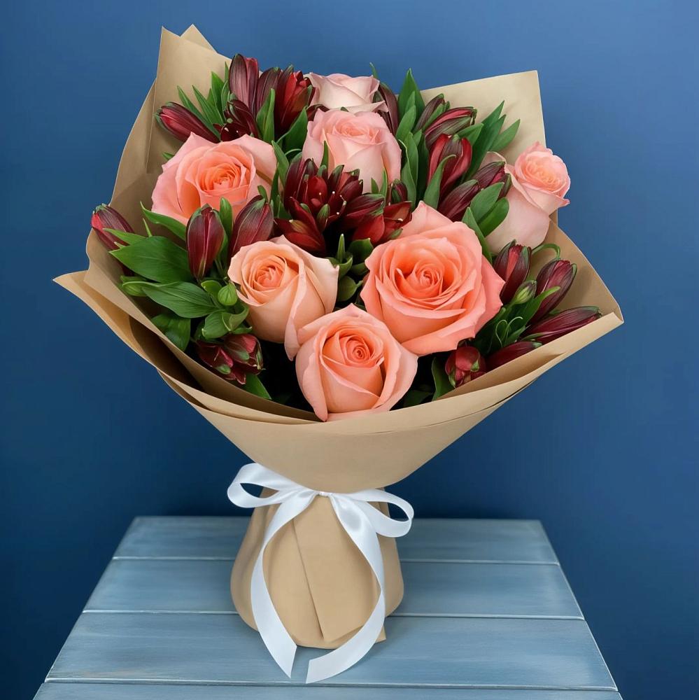 Букет цветов из: Розы и Альстромерии в Захарково