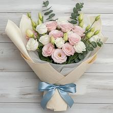 Букет цветов из:  Лизиантусы в Захарково