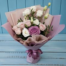 Букет цветов из:  Розы и Лизиантусы в Захарково