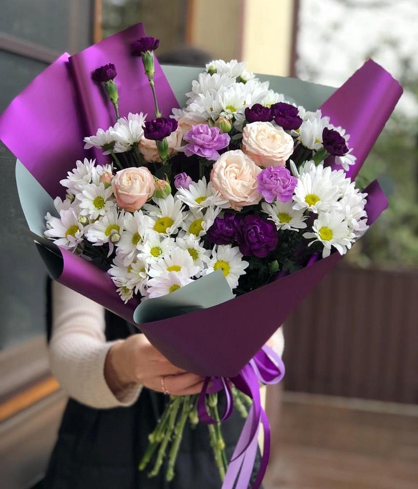 Букет цветов из: Хризантемы, Гвоздики и Розы в Захарково