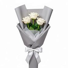 Букет 3 белые розы в Захарково