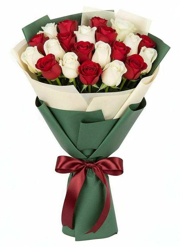 Букет Микс из красных и белых роз в Захарково