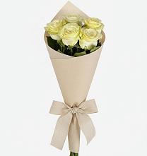 Букет цветов из:  Розы в Захарково
