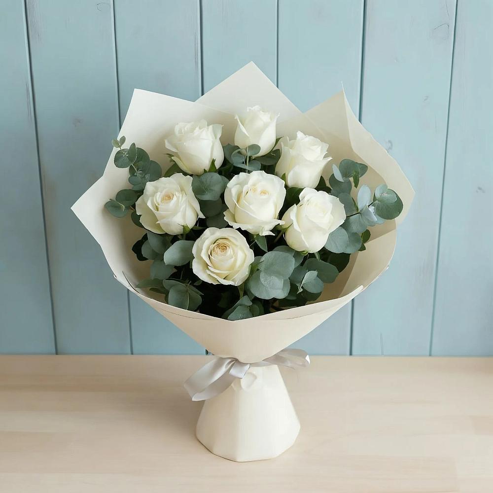 Букет Белые розы в Эвкалипте в Захарково