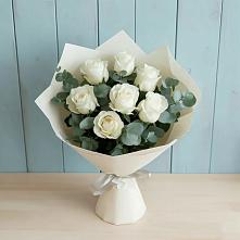Букет Белые розы в Эвкалипте в Захарково